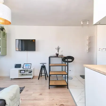 Olive City View Апартаменты